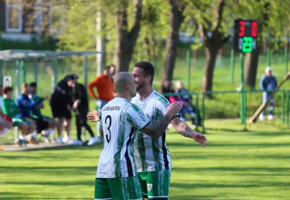 Jurča rozhodl v nastavení, Krzyžánek režíroval všechny trefy